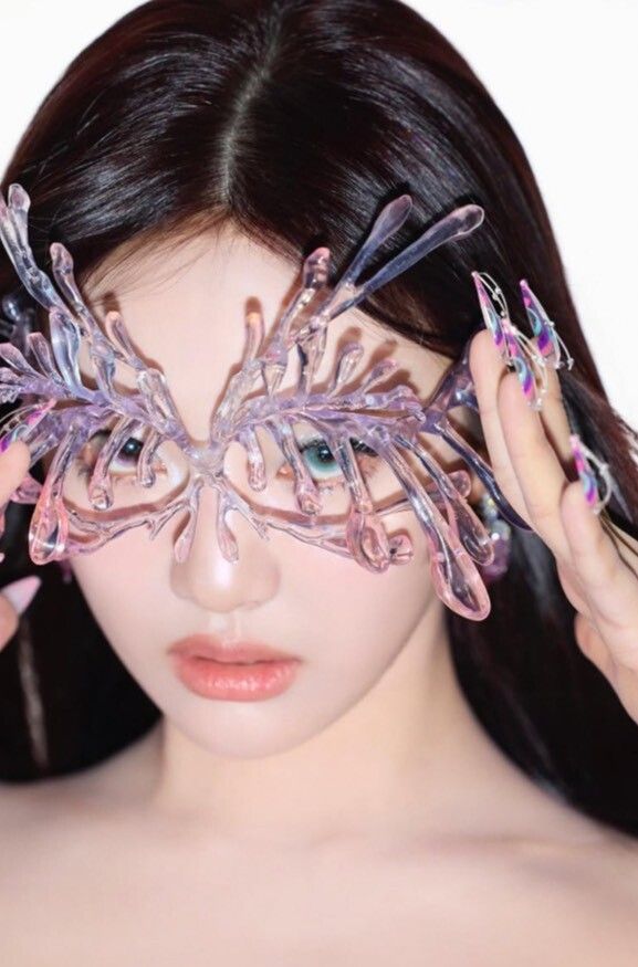 ▲Y3K穿搭 。（圖／翻攝自IG）