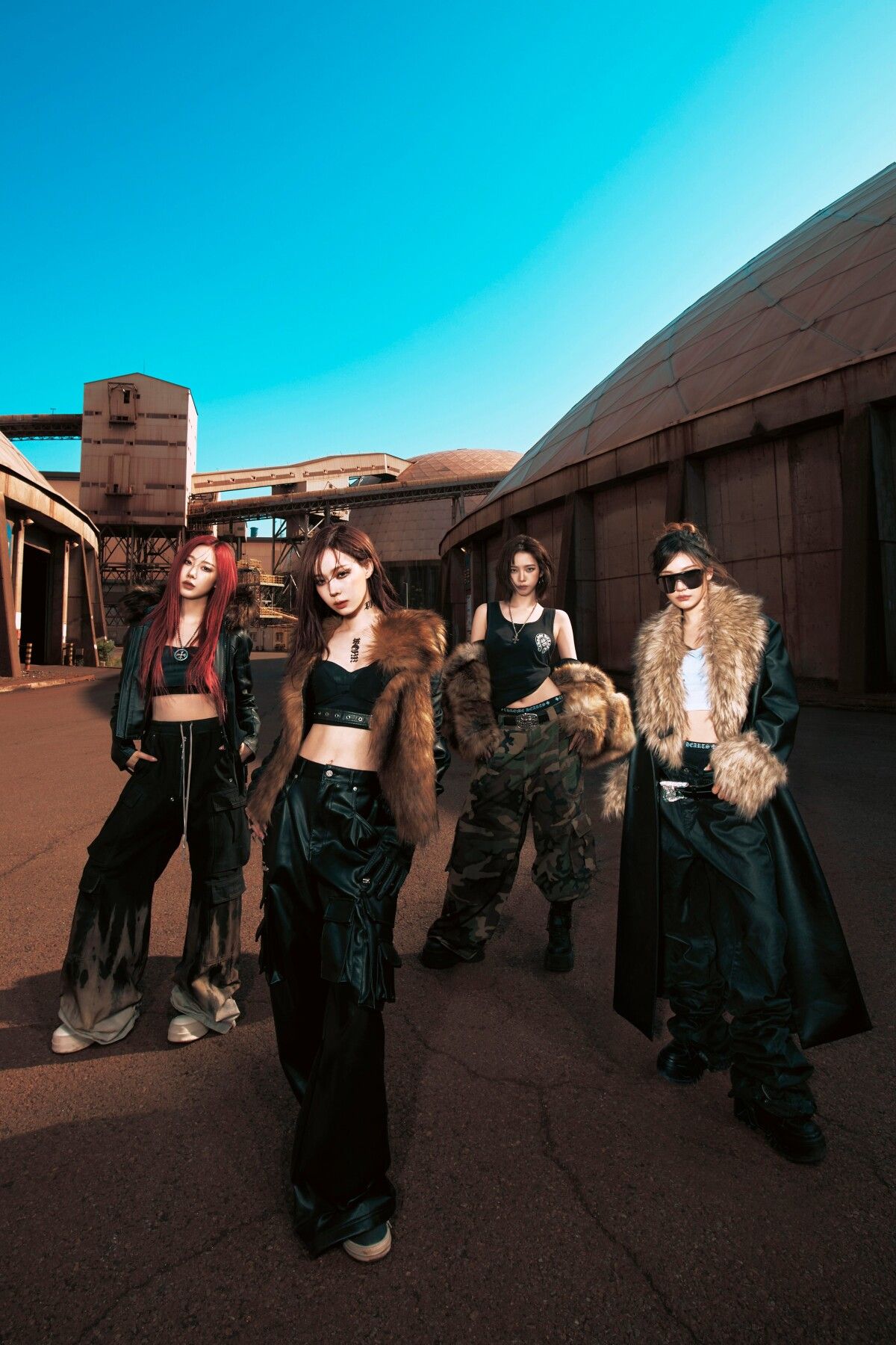 ▲Y3K穿搭 。（圖／翻攝自IG）