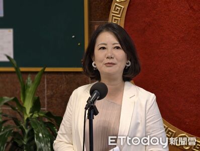 綠發連署逼宮老柯!郭國文簽了 吳思瑤沒收到:應該沒人敢拿給我