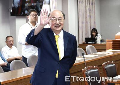 「柯總召最近很辛苦」黃國昌也送暖 韓國瑜驚:哇!心中一股暖流