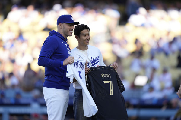 ▲孫興慜現身道奇球場同框弗里曼！　完美開球引爆全場歡呼。（圖／達志影像／美聯社）