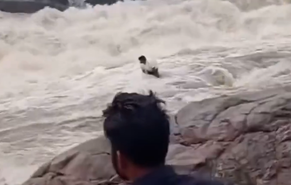 500萬訂閱YTR拍片遭「暴漲瀑布沖走」　友目睹畫面慟：救不了他。（圖／翻攝自X）