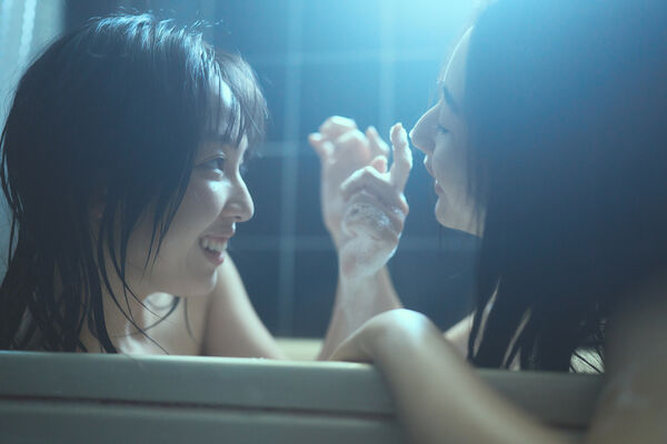 ▲《失明》由林依晨、吳可熙、劉敬、李銘忠、李沐、王渝萱主演。（圖／周子娛樂提供）