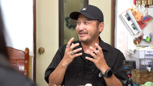 ▲▼KID擔任《誰來晚餐16》來賓拜訪船員夫妻一家。（圖／公視提供）