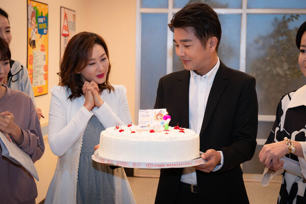 ▲陳珮騏48歲生日與《百味人生》劇組一起度過。（圖／三立提供）