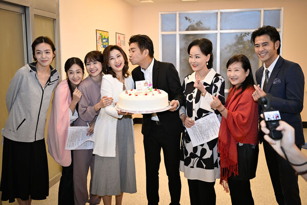 ▲陳珮騏48歲生日與《百味人生》劇組一起度過。（圖／三立提供）