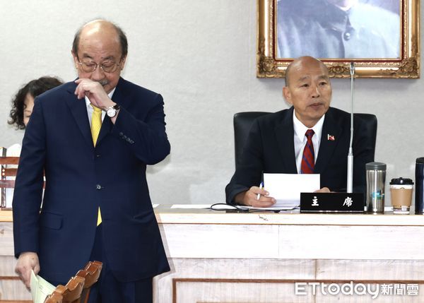 ▲▼ 黨團協商-柯建銘，韓國瑜。（／記者黃克翔攝）