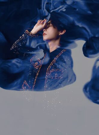 ▲霹靂布袋戲歌手千翼。（圖／千翼提供）