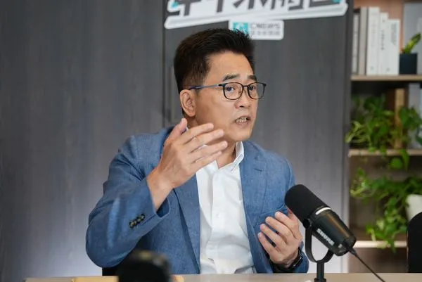 ▲國民黨秘書長黃健庭接受專訪。（圖／《CNEWS匯流新聞網》提供）