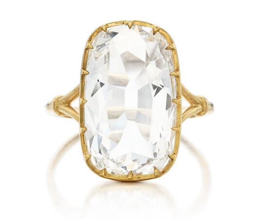 ▲▼  泰勒絲鑽戒          。（圖／翻攝IG）