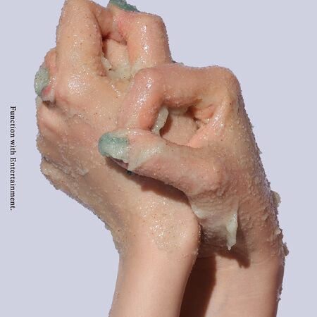 ▲▼身體去角質。（圖／品牌提供）