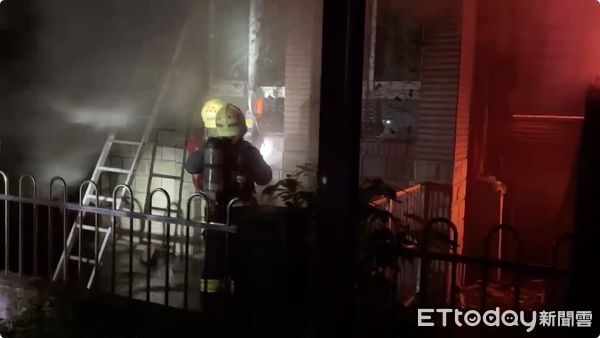 ▲▼宜蘭五結凌晨火警。（圖／記者游芳男翻攝）