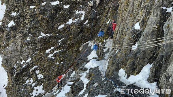 ▲山友賴玫霖遺愛人間，捐贈南投縣政府消防局消防警備車。（圖／記者高堂堯翻攝）