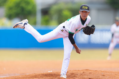 正午36度!簡子恩笑稱不適應桃園 想學習陳冠宇控球、抗壓性