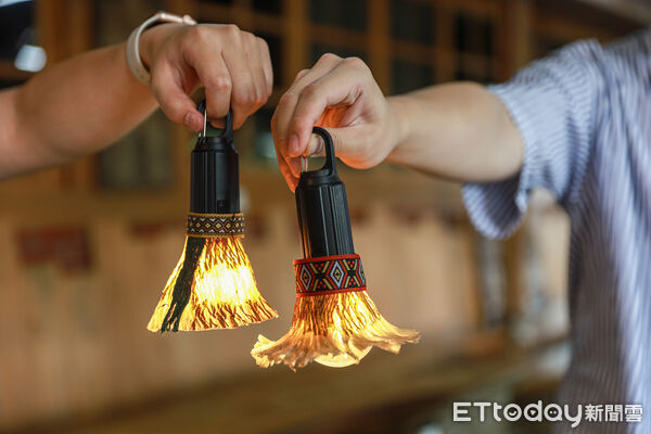 ▲▼花蓮河上餐桌。（圖／記者蔡玟君攝）