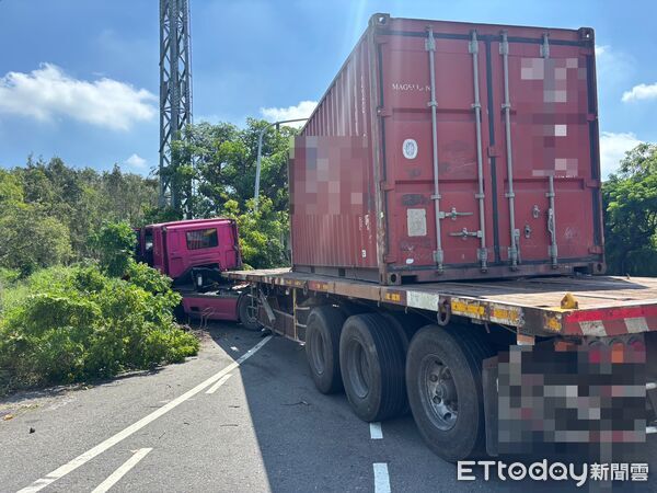 ▲▼湖內車禍             。（圖／記者陳宏瑞翻攝）