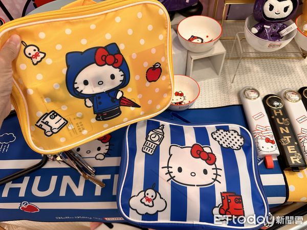 ▲▼7-11再度推出「HUNTER x三麗鷗」活動，集結Hello Kitty、KUROMI 兩大人氣IP，穿上HUNTER經典雨靴、雨衣。（圖／記者林育綾攝）