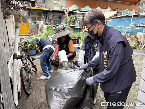 ▲▼高雄登革熱。（圖／記者許宥孺翻攝）
