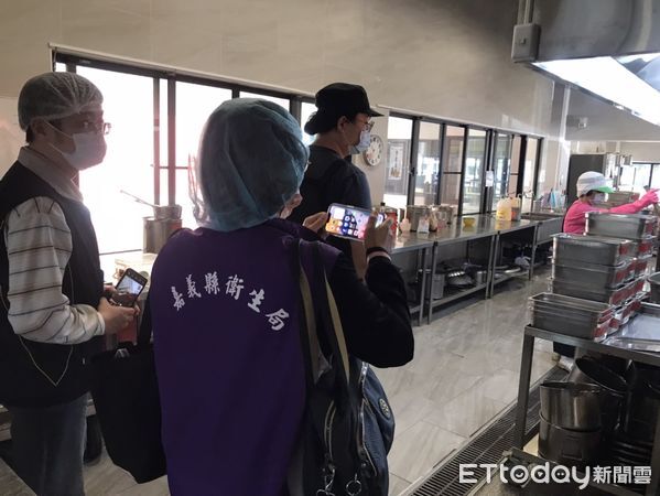 ▲▼  嘉義縣嚴守校園食安啟動餐盒與校園團膳稽查　全數合格!   。（圖／嘉義縣政府提供）