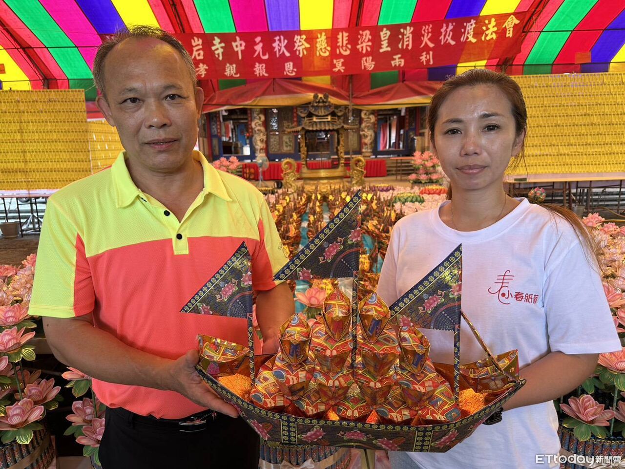 清水岩寺普渡人數創高！　台中女砸12萬製作法船蓮花「超渡嬰靈」