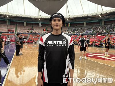 雷納德、唐斯現身桃園巨蛋　雲豹高錦瑋、林信寬也追星