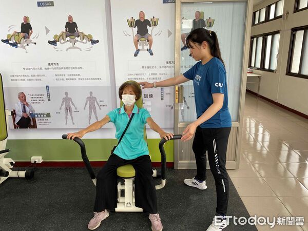 ▲▼  嘉義縣第8處銀髮健身俱樂部鹿草點啟用   。（圖／嘉義縣政府提供）