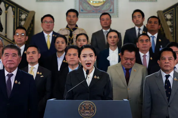 ▲▼ 泰國總理貝東塔（Paetongtarn Shinawatra）遭解除職務。（圖／路透）