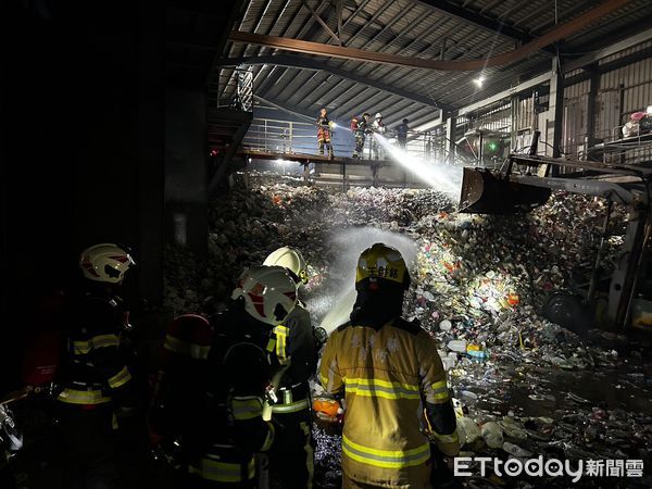 ▲▼台東池上資源回收廠火警　47歲男員工救火燙傷送醫。（圖／記者楊晨東翻攝）