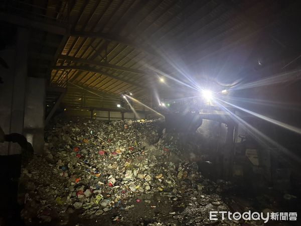 ▲▼台東池上資源回收廠火警　47歲男員工救火燙傷送醫。（圖／記者楊晨東翻攝）