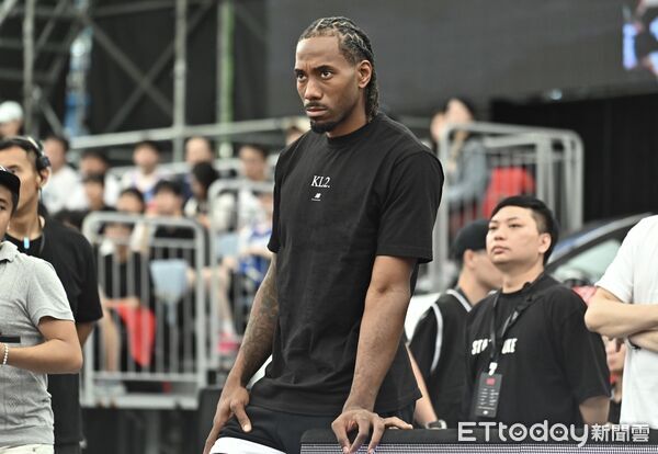 ▲▼雷納德（Kawhi Leonard）與來自TAT及雲豹的頂尖球員同場競技。（圖／記者李毓康攝）