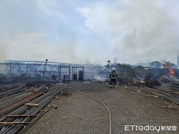 ▲▼桃園機場第三航廈附近30日發生火警。（圖／記者楊淑媛翻攝)