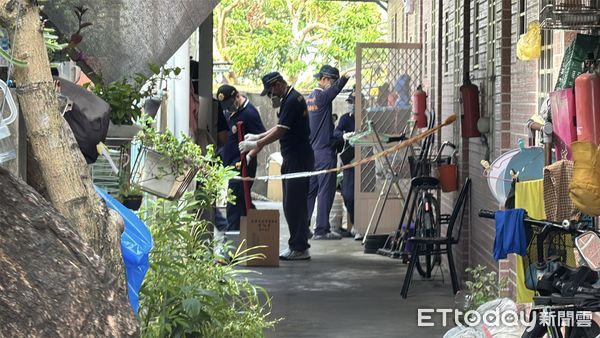 ▲▼高雄女於租屋處身亡，身體腫脹發黑，疑已死亡2至3天。（圖／記者吳世龍攝）
