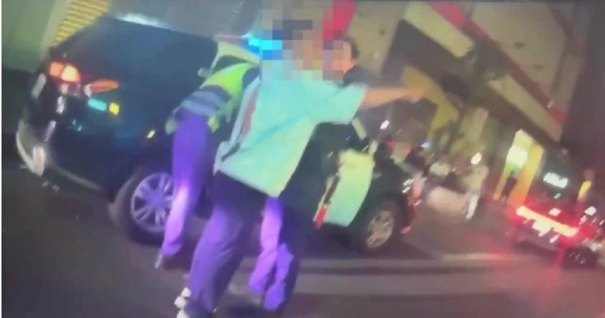 國際衝突？台男、土籍男疑為愛聯手對決2印度男　4人「超商大亂鬥」下場曝光