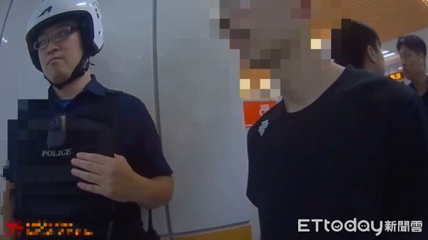 ▲▼劉姓少年向男大生道歉             。（圖／記者陳以昇翻攝）