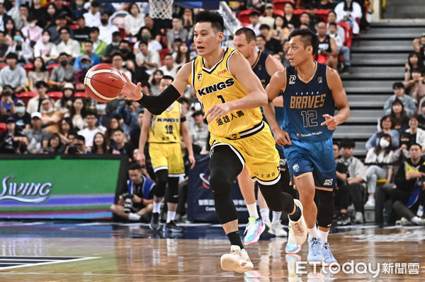 ▲▼林書豪宣布退休，正式結束15年職業生涯。（圖／記者李毓康攝）