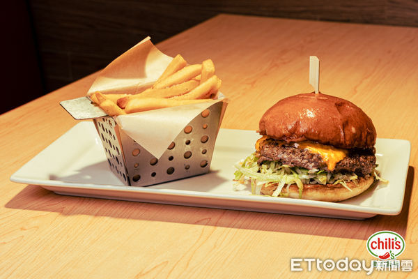 ▲▼「Chili&rsquo;s」宣布跨界合作味全龍推出2款期間限定聯名餐。（圖／Chili&rsquo;s提供）