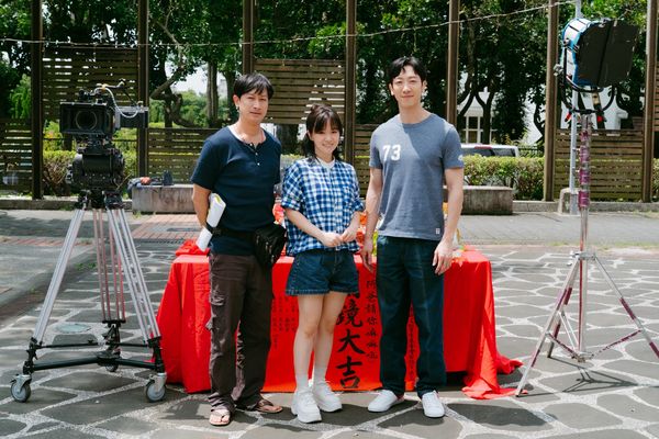 ▲《阿爸請你嘛嘛吼》Darren邱凱偉、嚴正嵐搭檔演父女。（圖／公視台語台提供）