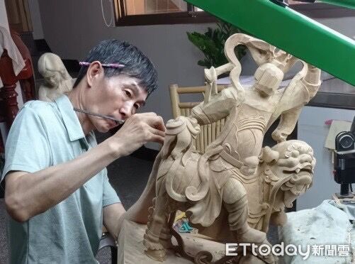 ▲埔里美術館推動藝術平台，日前舉辦「木雕展&times;不插電木雕營」。（圖／鎮寶大飯店提供）