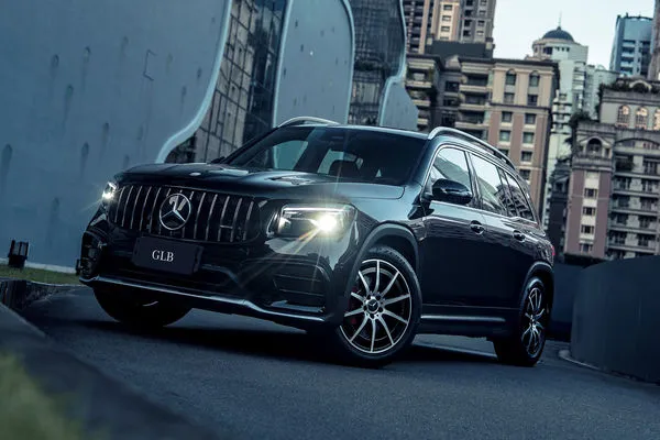 ▲台灣賓士降價了「這款最高砍13萬」！配備再升級搶7人座休旅市場。（圖／翻攝自Mercedes-Benz）