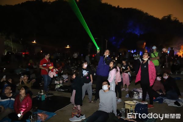 ▲9月7日深夜至8日凌晨將現「血月」奇景，南瀛天文館將辦觀測活動，邀全民共賞。（記者林東良翻攝，下同）