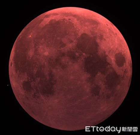 ▲9月7日深夜至8日凌晨將現「血月」奇景，南瀛天文館將辦觀測活動，邀全民共賞。（記者林東良翻攝，下同）