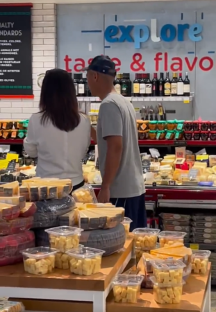 ▲黃立行徐靜蕾被目擊。（圖／翻攝自小紅書）