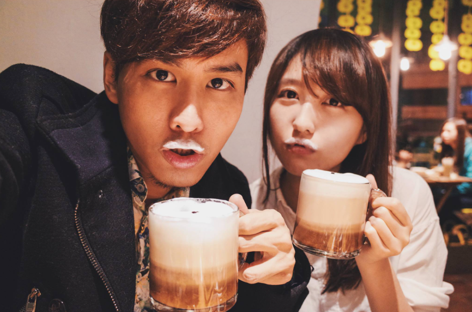 ▲賴賴、織織2023年分手。（圖／翻攝自Facebook／賴賴&織織）