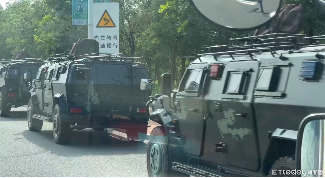 各國領導人全到齊！黑色防暴車出動　天津上合峰會維安漸進式升級
