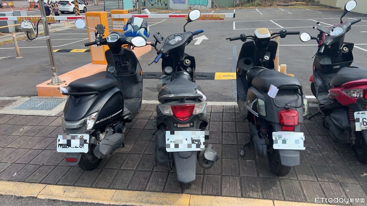 離譜違停！多部機車霸佔大甲停車場出入口　汽車駕駛轟太自私