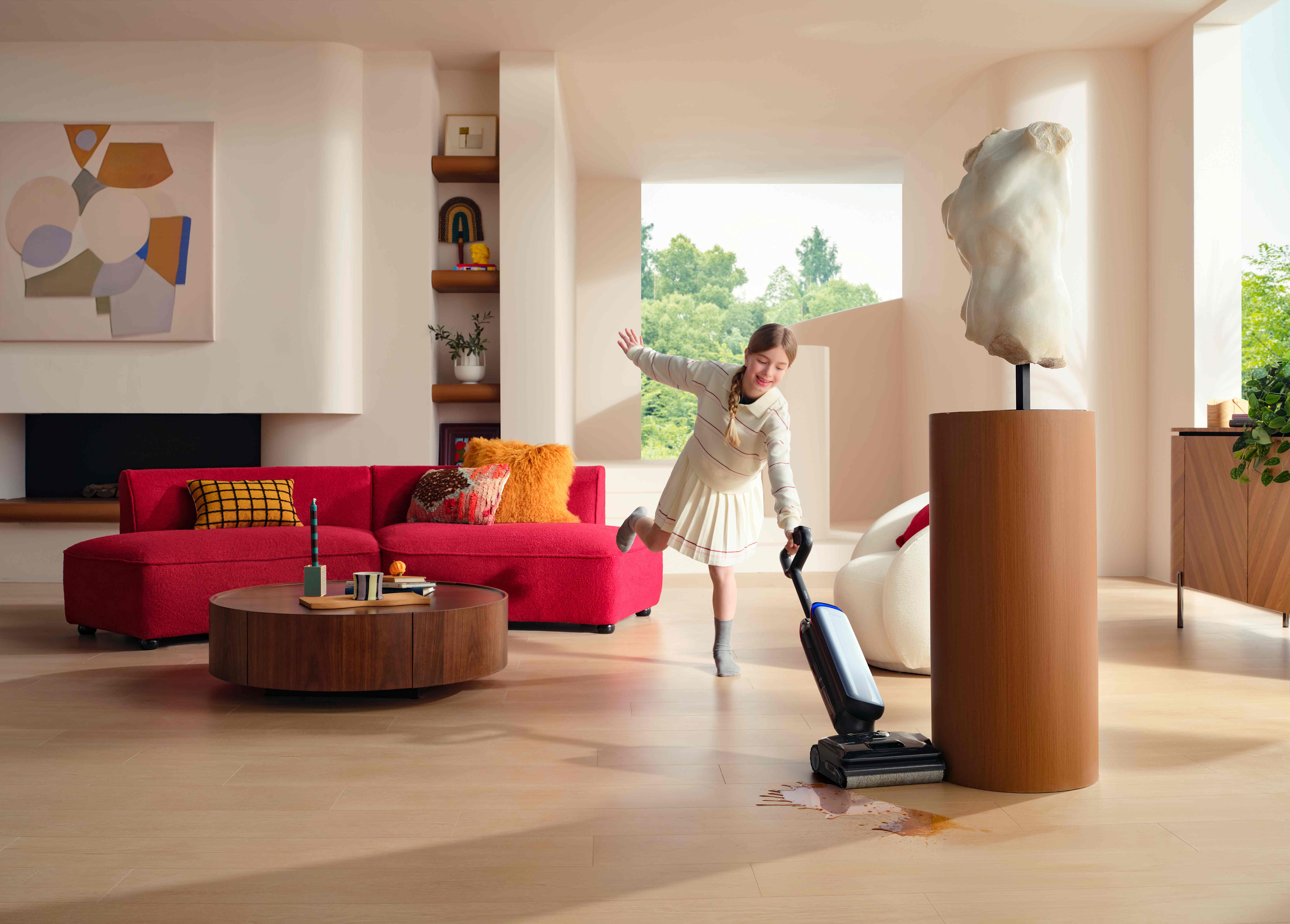 ▲雷姬拖掃機器人、Tineco洗地機新品。（圖／品牌提供）