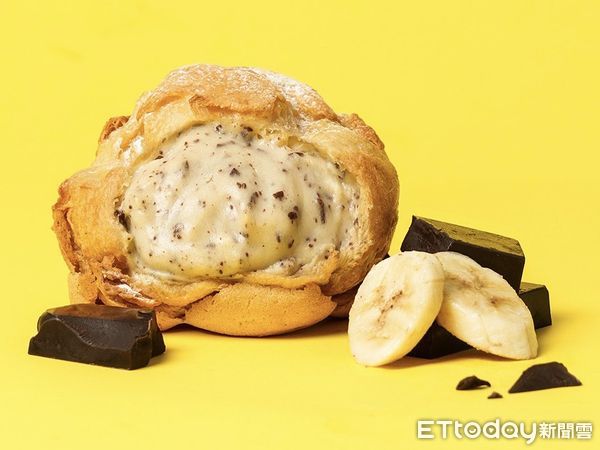 ▲▼beard papa&rsquo;s9月限定推香蕉巧克力泡芙、餅乾巧酥泡芙、香蕉脆片耶克、雙連概念店限定白巧夾心耶克。（圖／beard papa&rsquo;s提供）