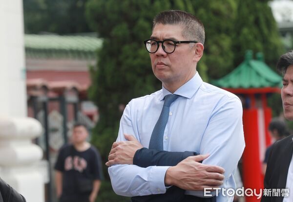 ▲▼朱立倫紀念抗戰勝利暨臺灣光復八十週年赴國民革命忠烈祠致敬-連勝文。（圖／記者周宸亘攝）