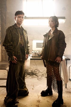 ▲▼ 蕭秉治與法蘭共同拍攝MV。（圖／相信音樂提供）