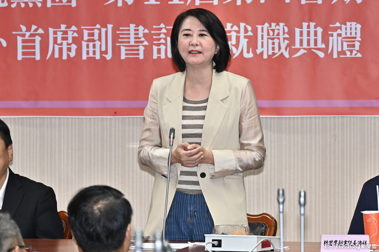 英記者不滿台灣政治干預媒體　王鴻薇：戳破民進黨國王的新衣